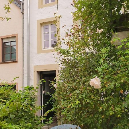 Living-In-History: Meister Carl Apartment Dudeldorf Exterior foto